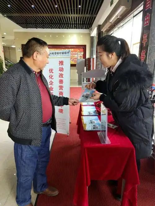 哪种帐篷适合户外野营用